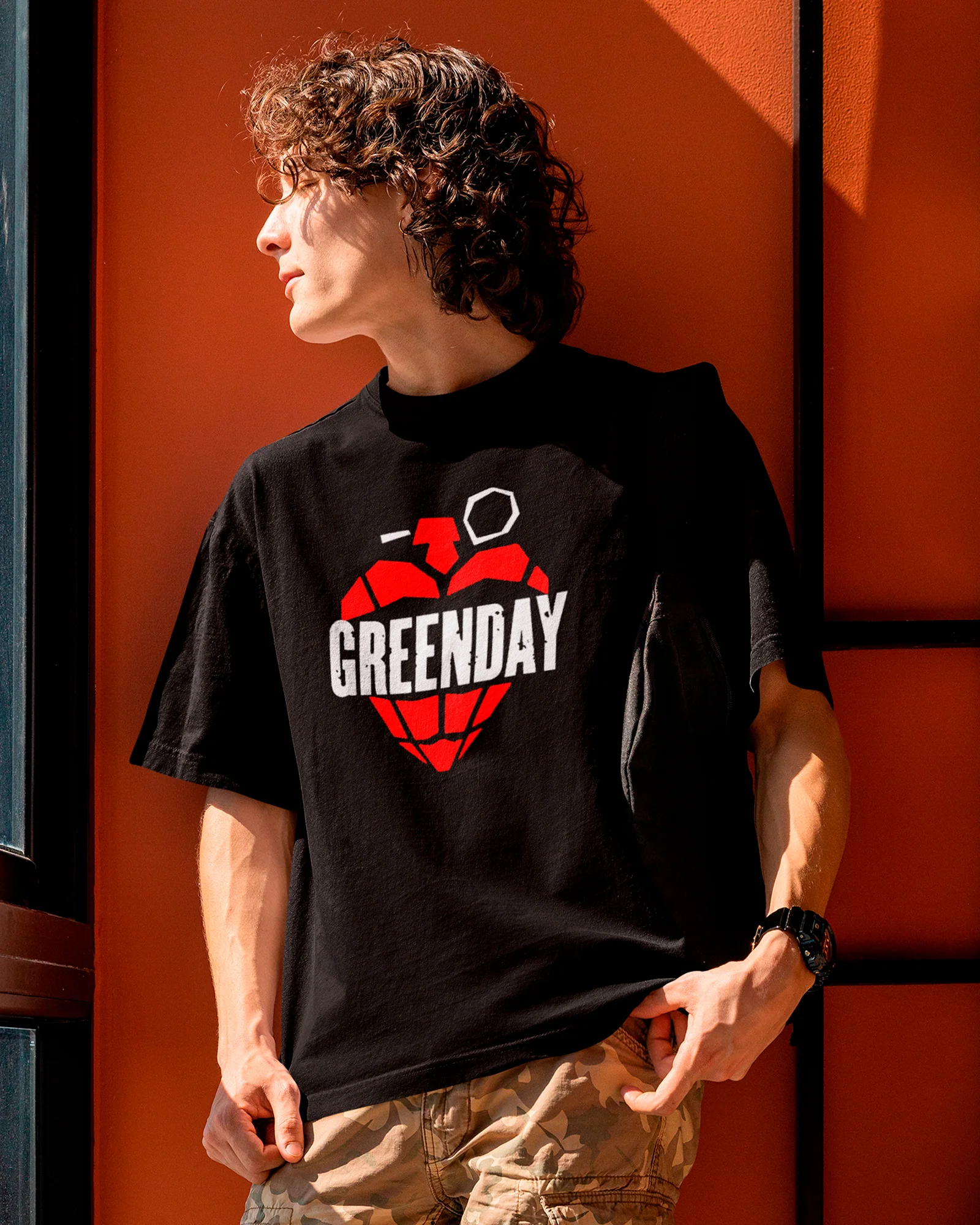 Camiseta Green Day Bomb Heart Oficial - Image 2