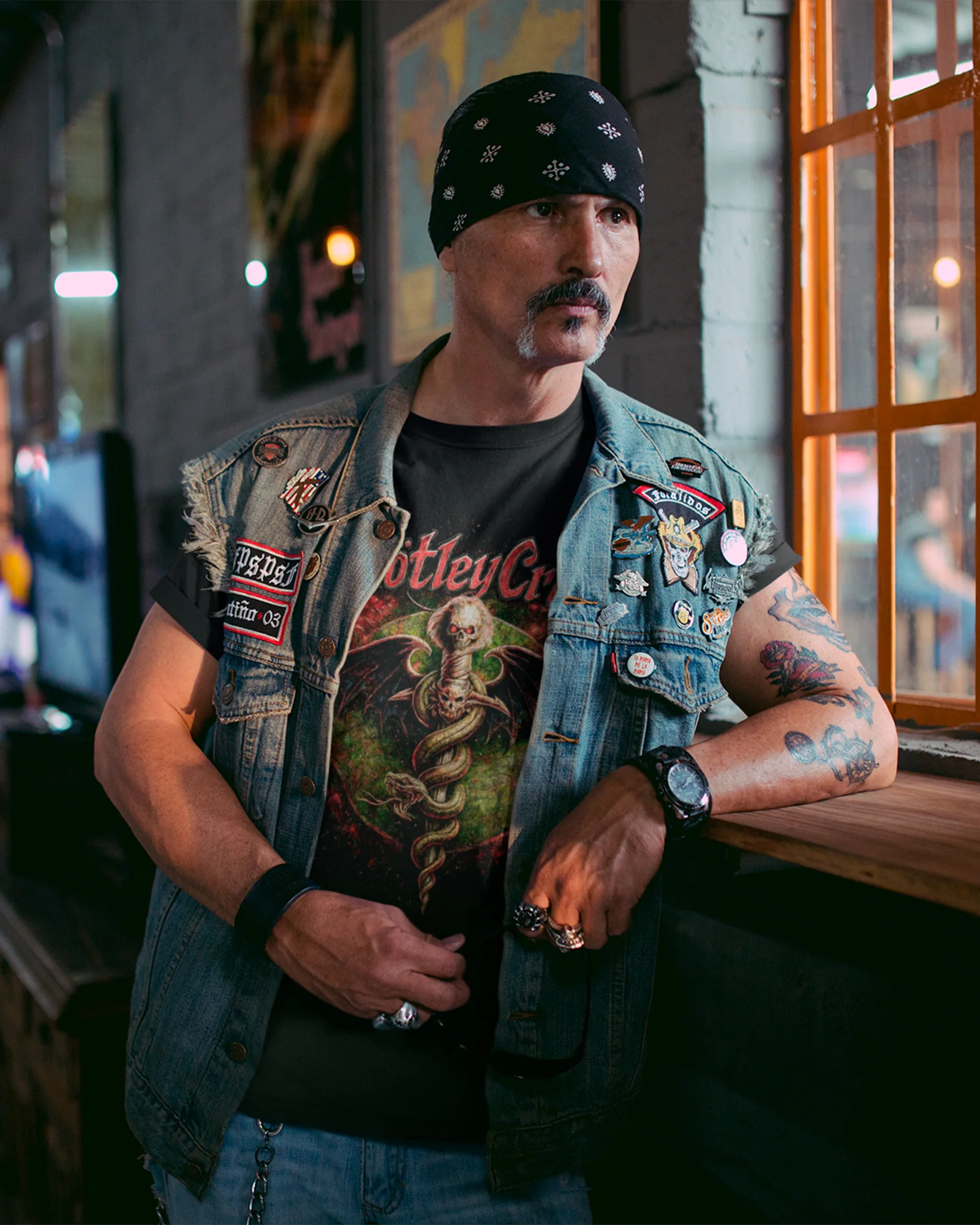 Camiseta Motley Crue Serpentes Glam Rock - Image 2