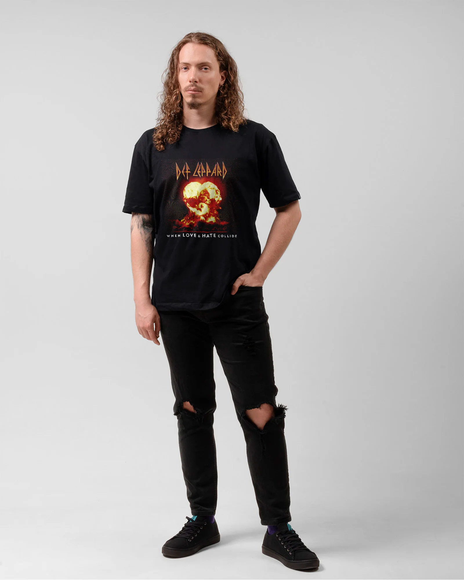 Camiseta Preta Def Leppard Explosão When Love and Hate Collide - Image 5
