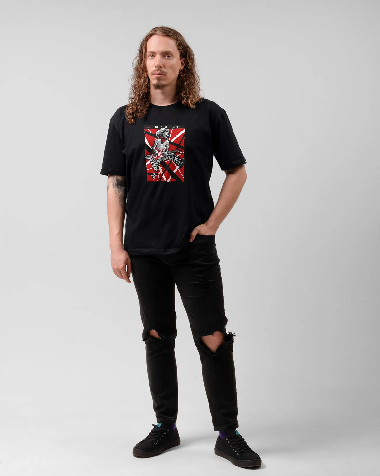 Camiseta Preta Eddie Van Halen Grafismo Clássico - Image 5