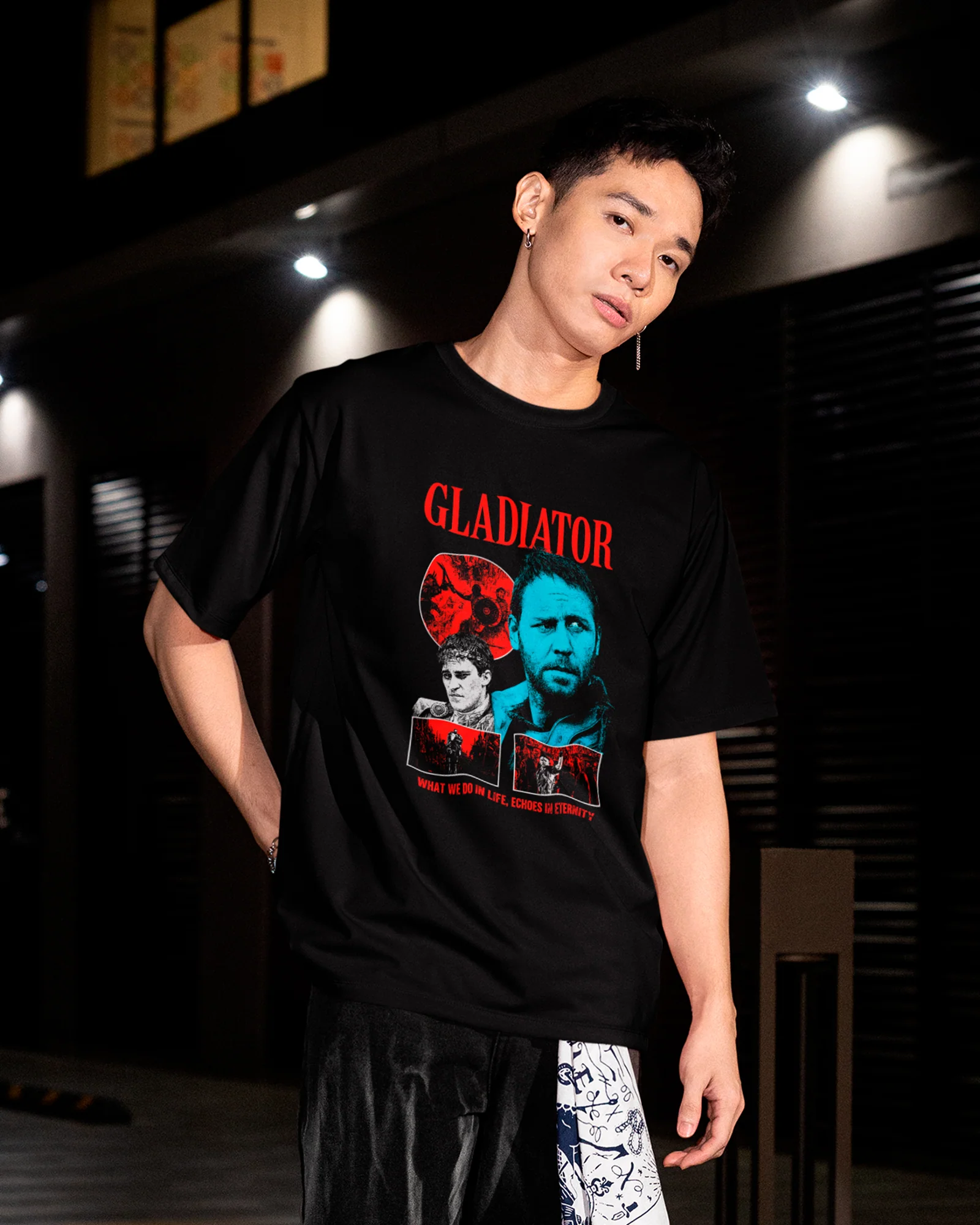 Camiseta Preta Gladiator What We Do In Life Echoes In Eternity Unissex - Image 4