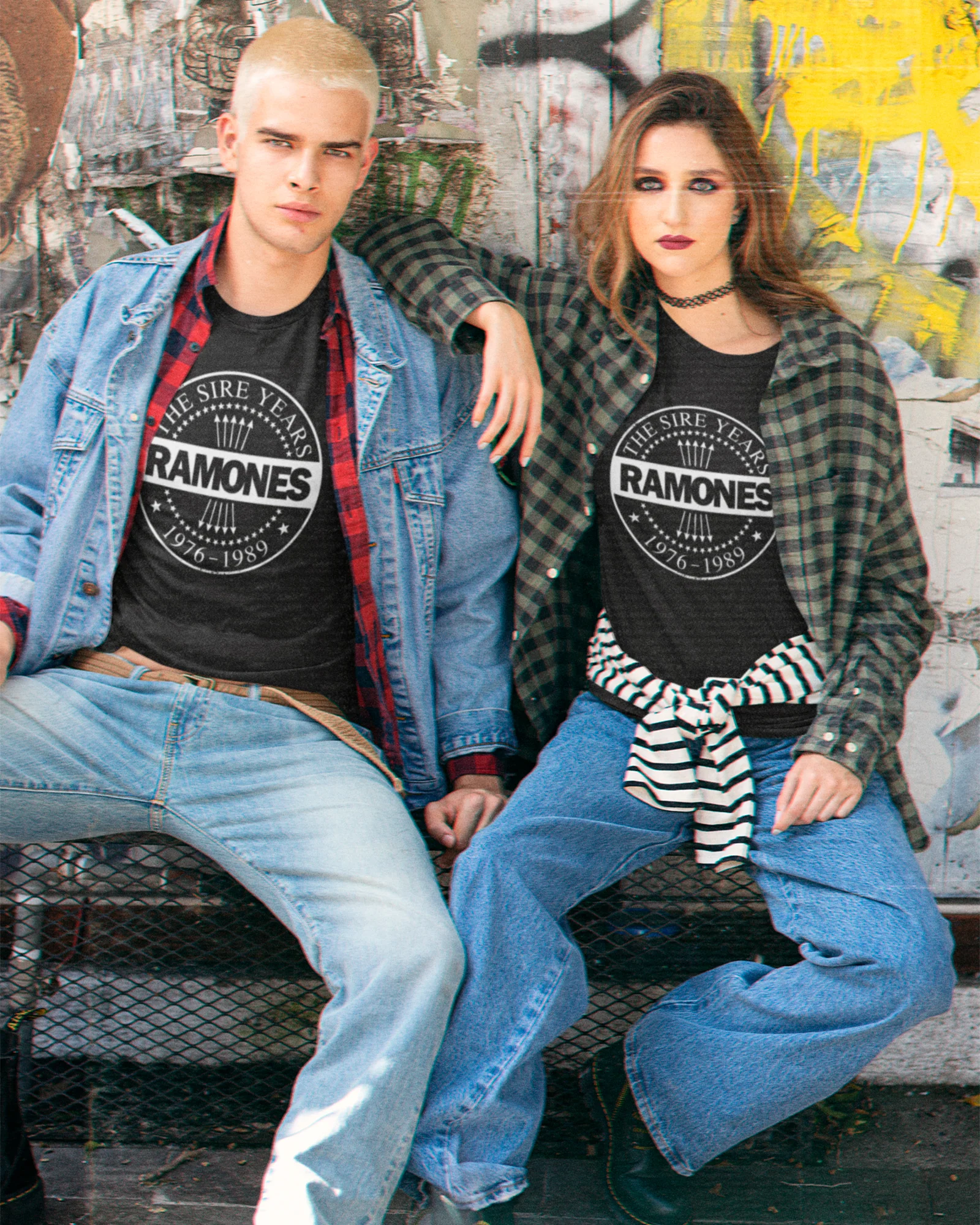 Camiseta Preta Ramones The Sire Years Unissex - Image 2