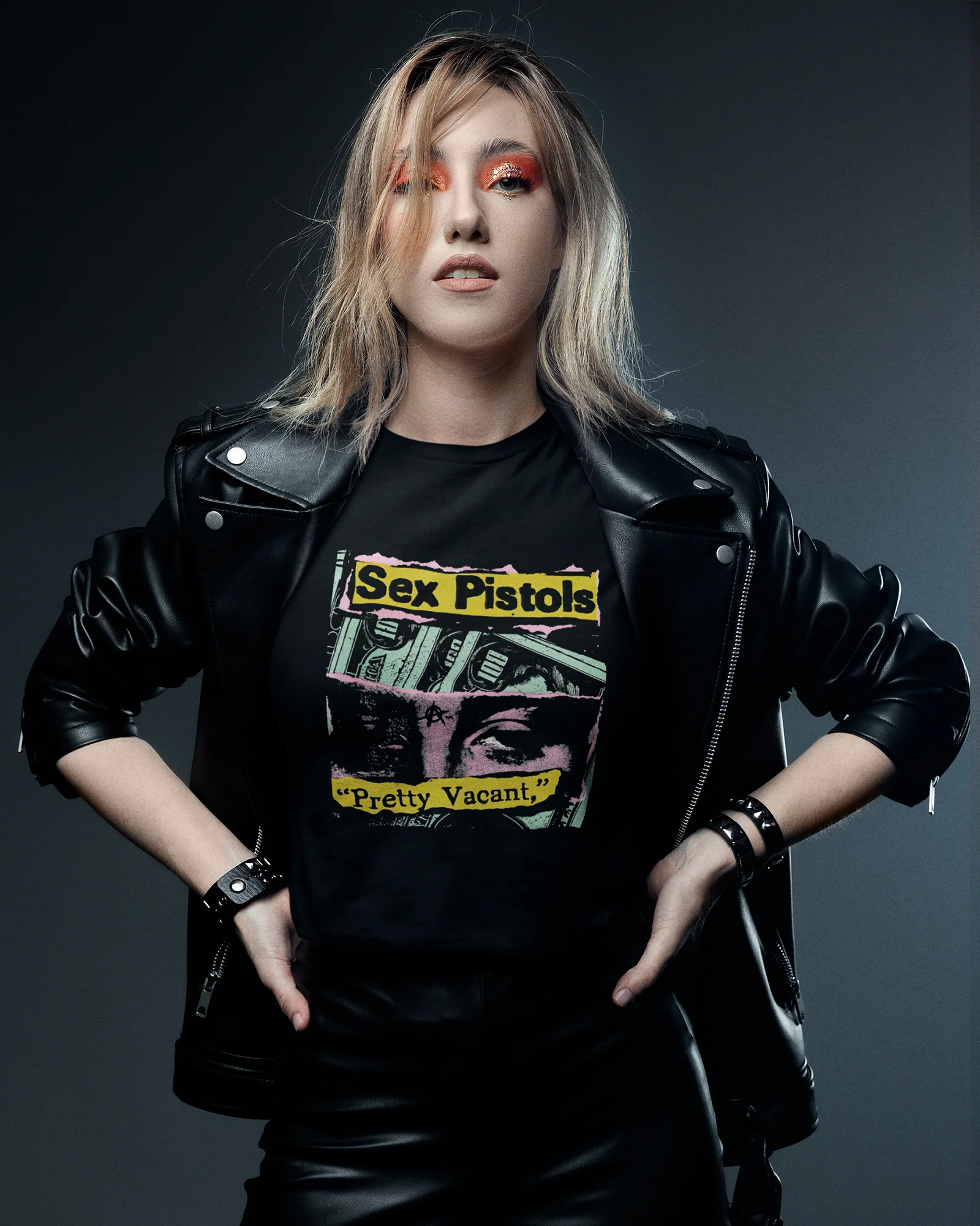 Camiseta Preta Sex Pistols Pretty Vacant Punk Rock - Image 2