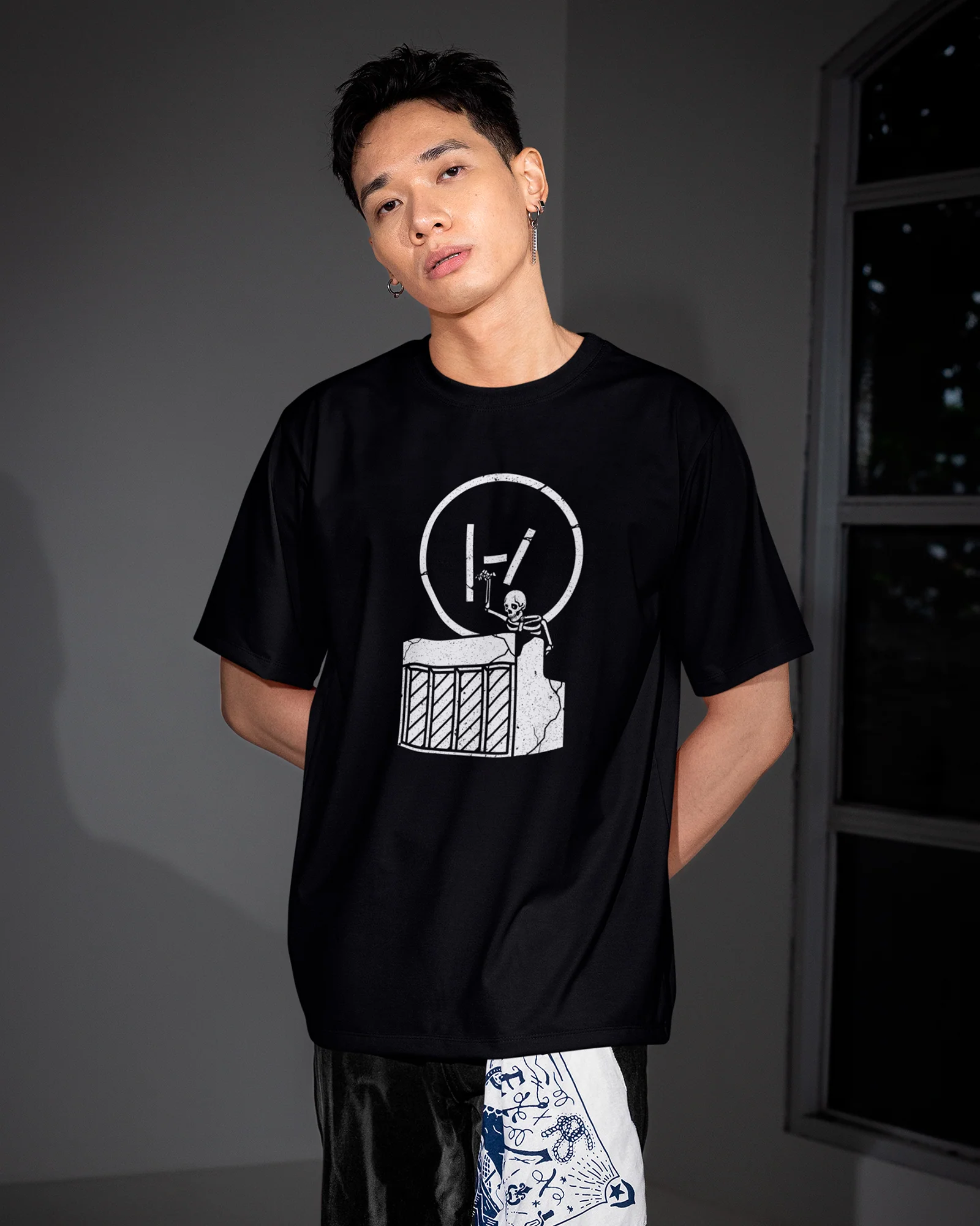 Camiseta Preta Twenty One Pilots Skull - Image 2